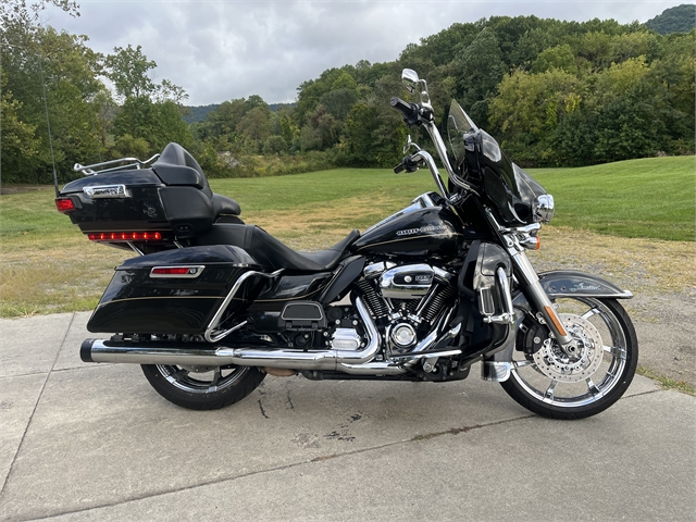 2017 Harley-Davidson Electra Glide Ultra Limited at Harley-Davidson of Asheville