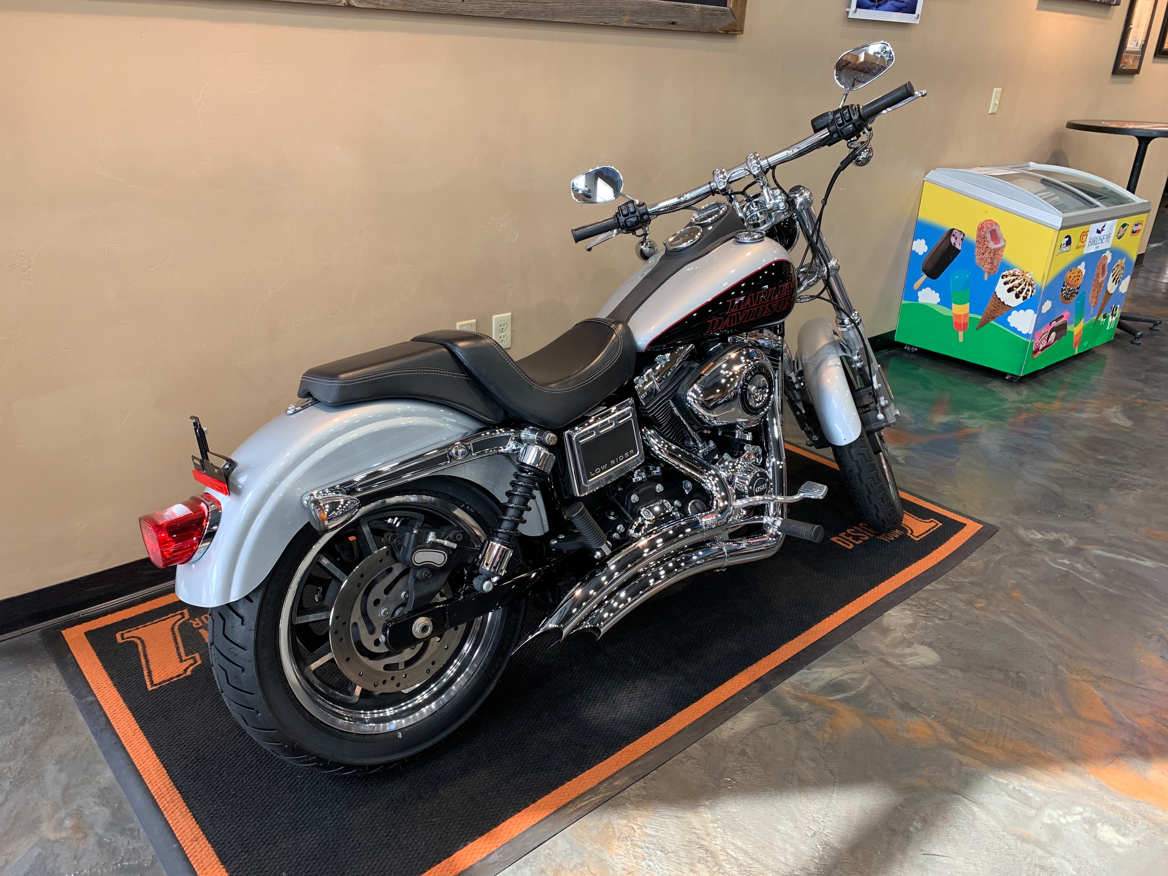 2014 Harley-Davidson Dyna Low Rider at Vandervest Harley-Davidson, Green Bay, WI 54303