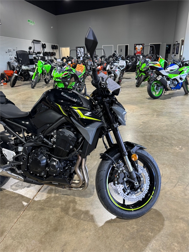 2024 Kawasaki Z900 ABS at R/T Powersports