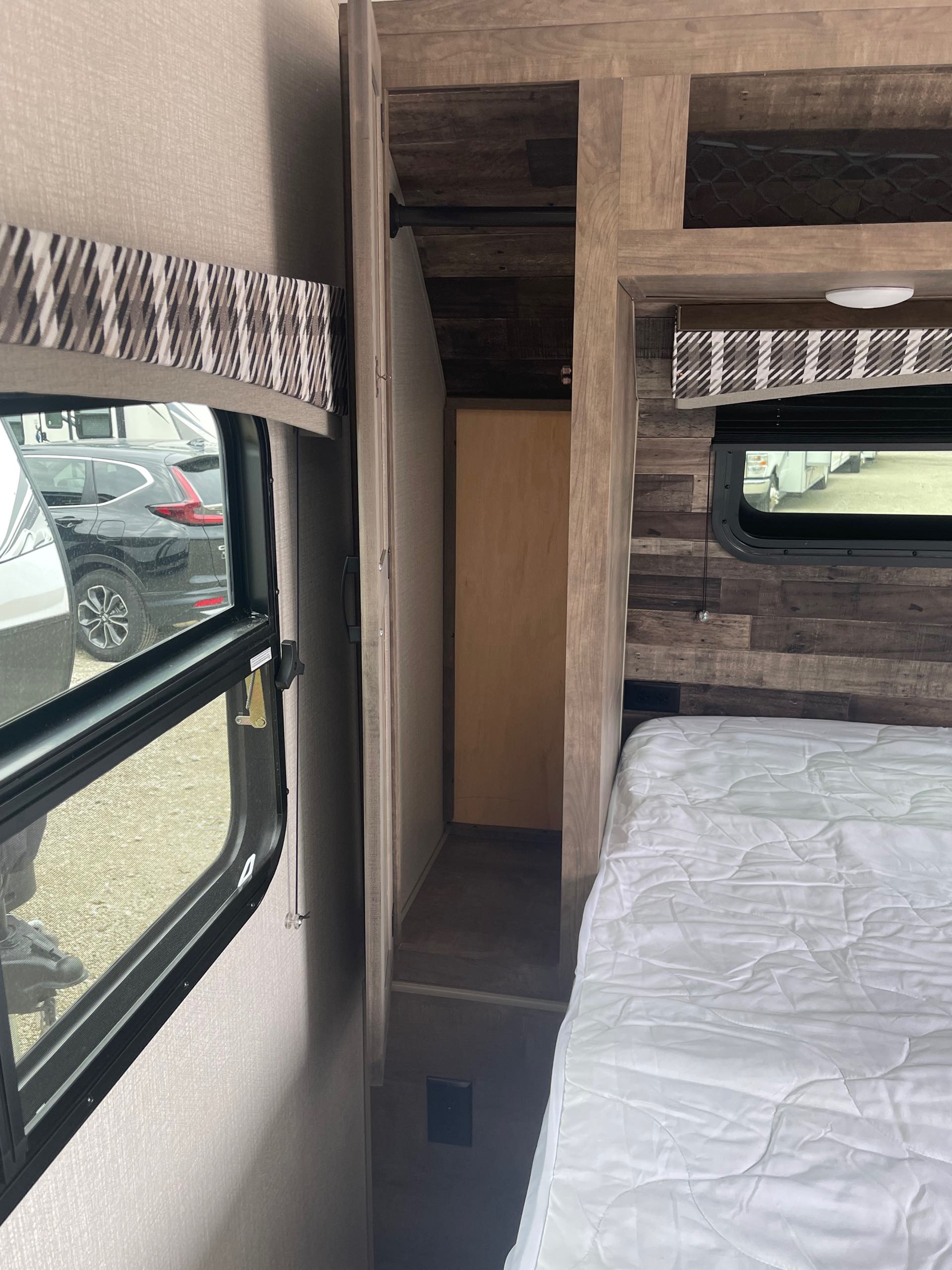 2021 Venture Sonic Lite SL150VRB at Prosser's Premium RV Outlet