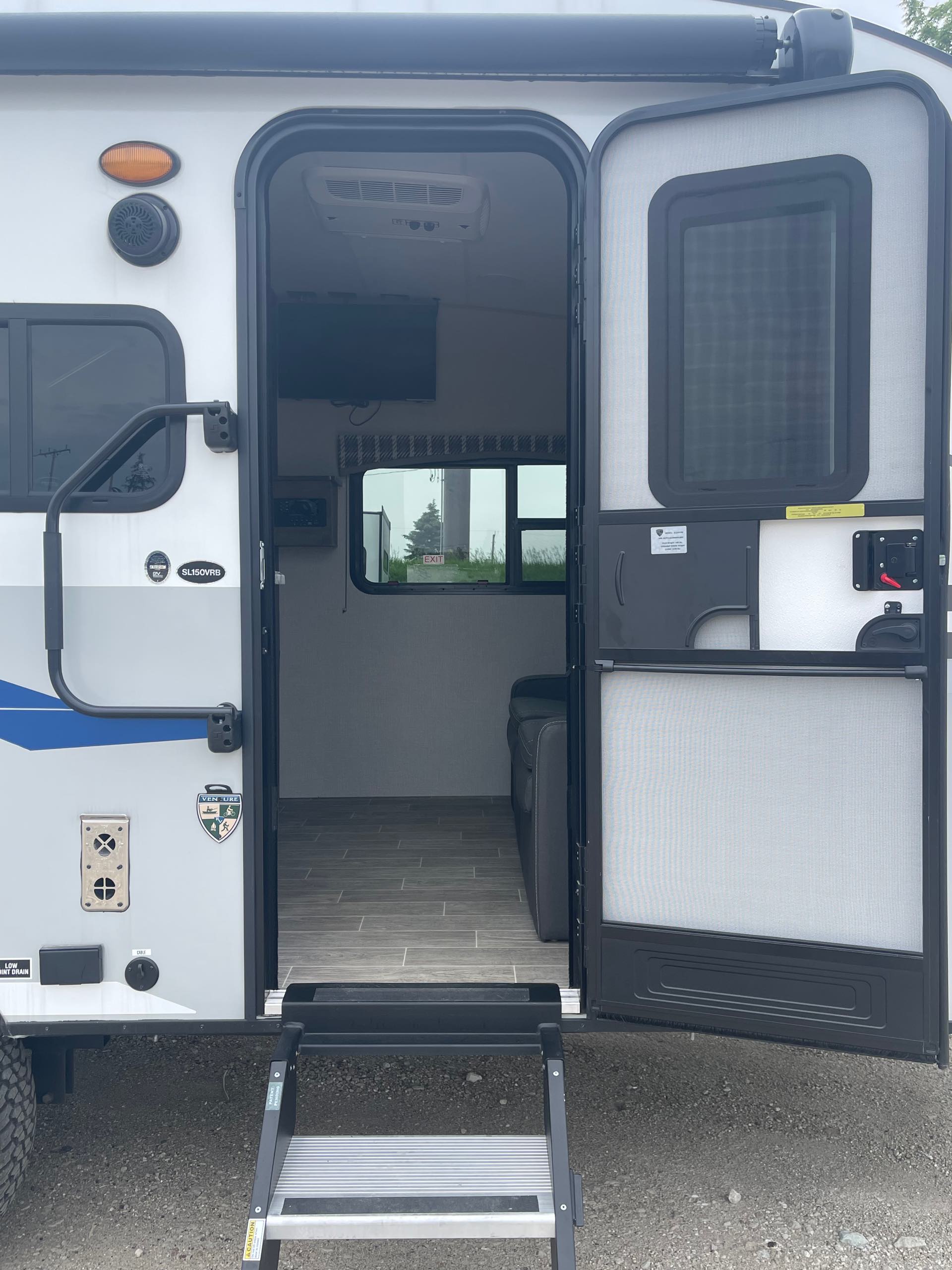 2021 Venture Sonic Lite SL150VRB at Prosser's Premium RV Outlet