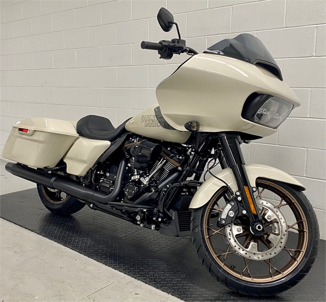 2023 Harley-Davidson Road Glide ST at Destination Harley-Davidson®, Silverdale, WA 98383