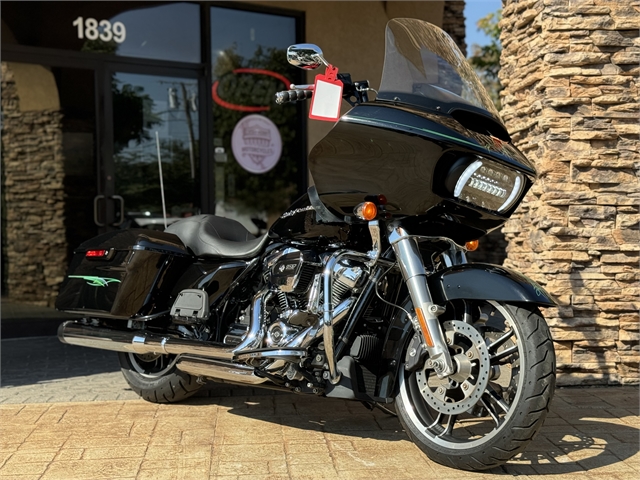 2017 Harley-Davidson Road Glide Base at Lucky Penny Cycles