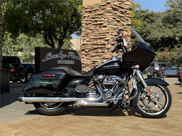 2017 Harley-Davidson Road Glide Base at Lucky Penny Cycles