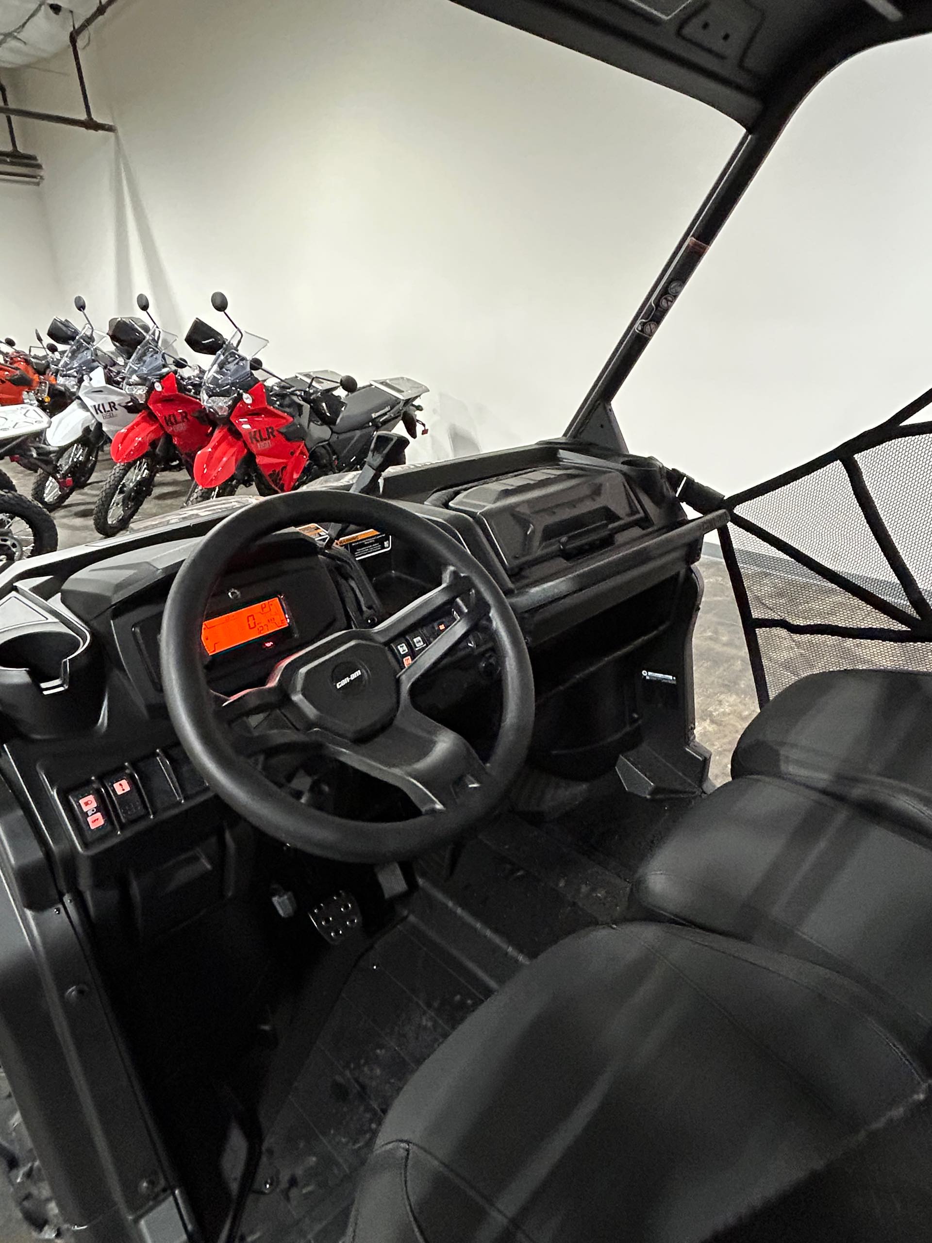 2024 Can-Am Defender MAX XT HD9 at Wood Powersports Harrison