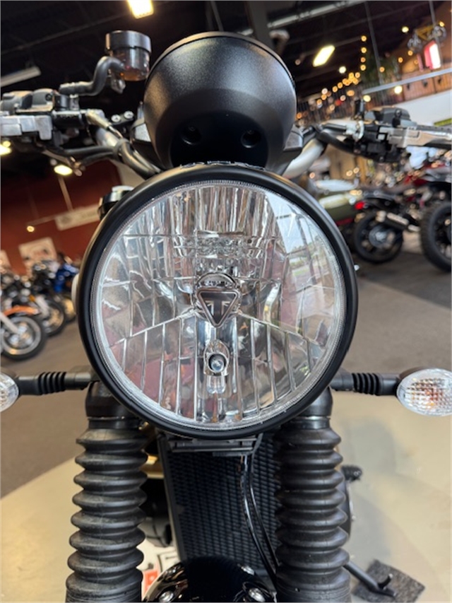 2018 Triumph Street Scrambler Base at Martin Moto
