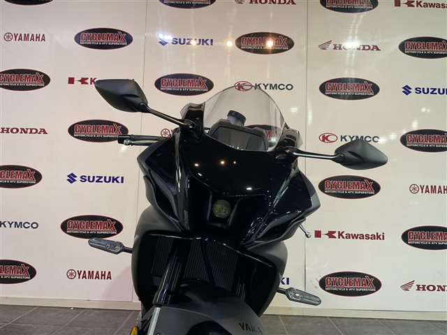 2024 Yamaha YZF R7 at Cycle Max