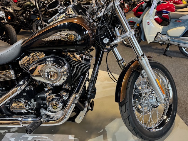 2013 Harley-Davidson Dyna Super Glide Custom 110th Anniversary Edition at Martin Moto