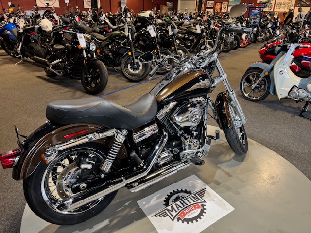 2013 Harley-Davidson Dyna Super Glide Custom 110th Anniversary Edition at Martin Moto