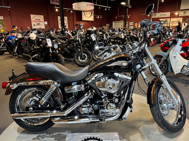 2013 Harley-Davidson Dyna Super Glide Custom 110th Anniversary Edition at Martin Moto