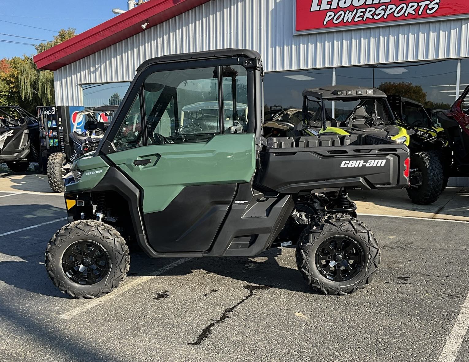 2024 Can-Am Defender DPS CAB HD9 | Leisure Time Powersports of Corry