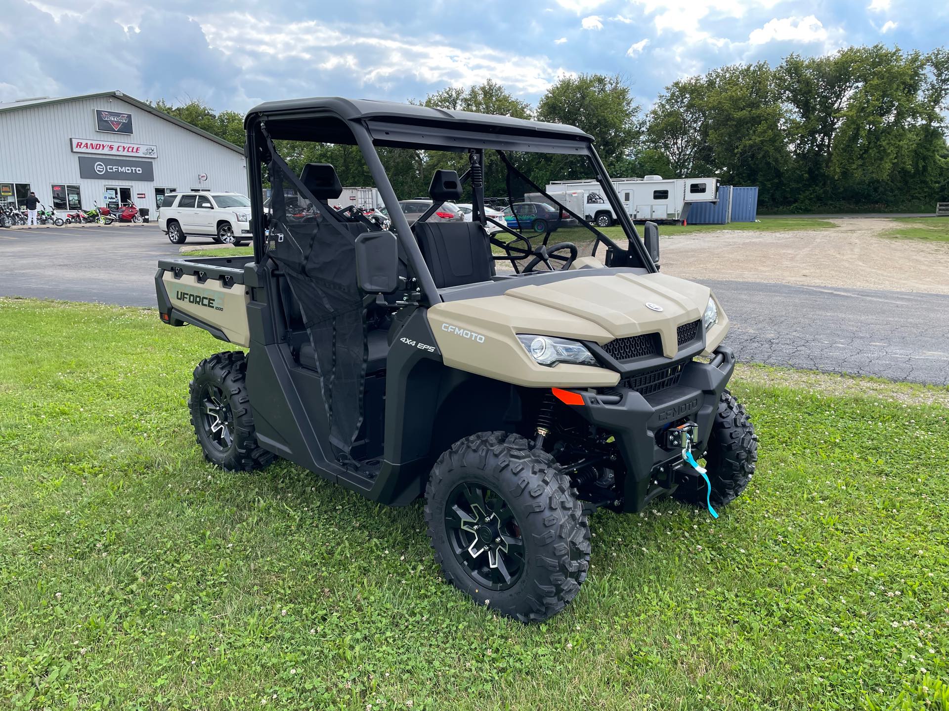 2024 CFMOTO UFORCE 1000 at Randy's Cycle