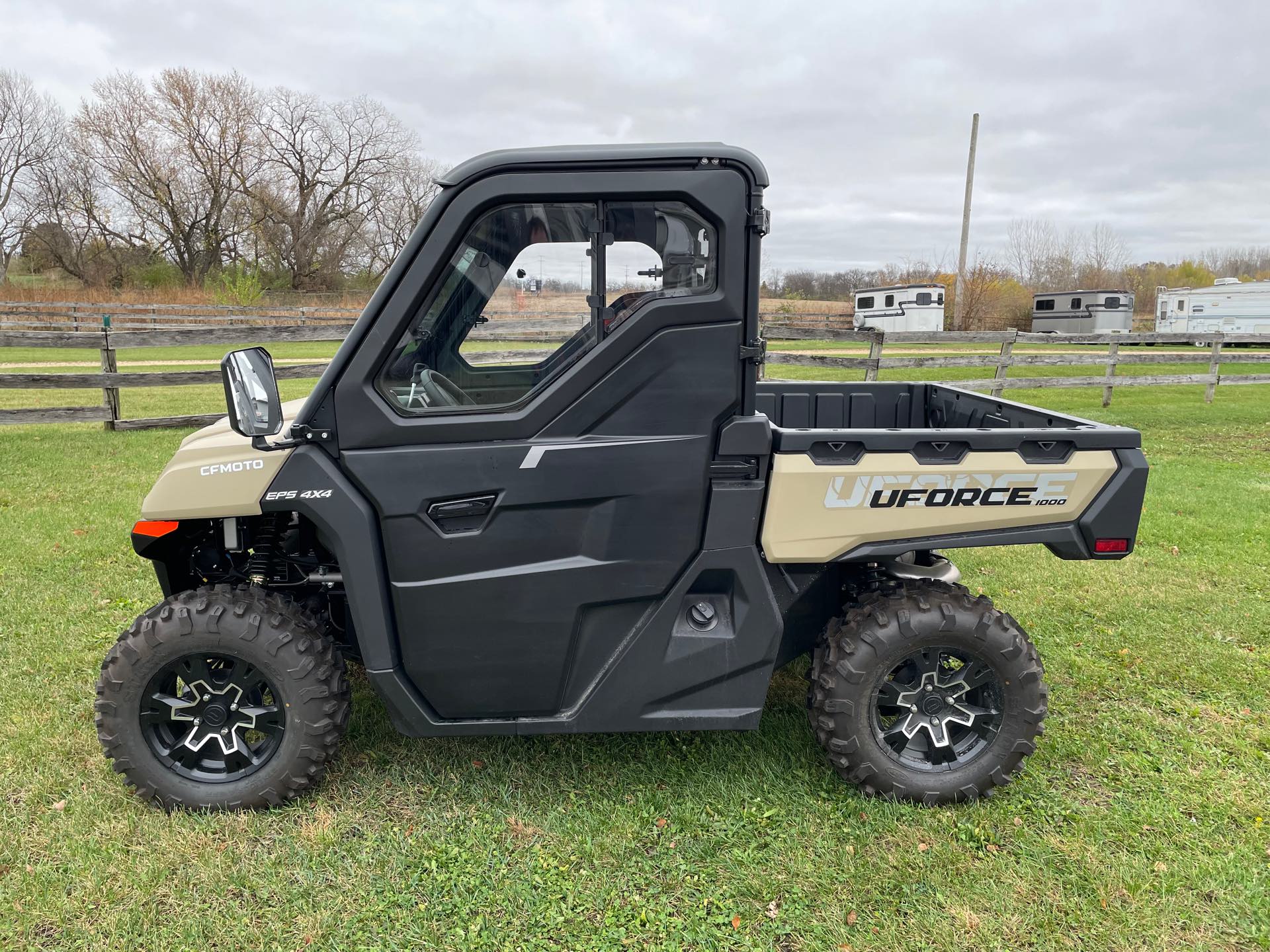 2024 CFMOTO UFORCE 1000 at Randy's Cycle