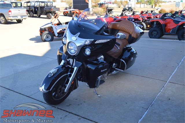2016 Indian Motorcycle Roadmaster Base at Shawnee Motorsports & Marine
