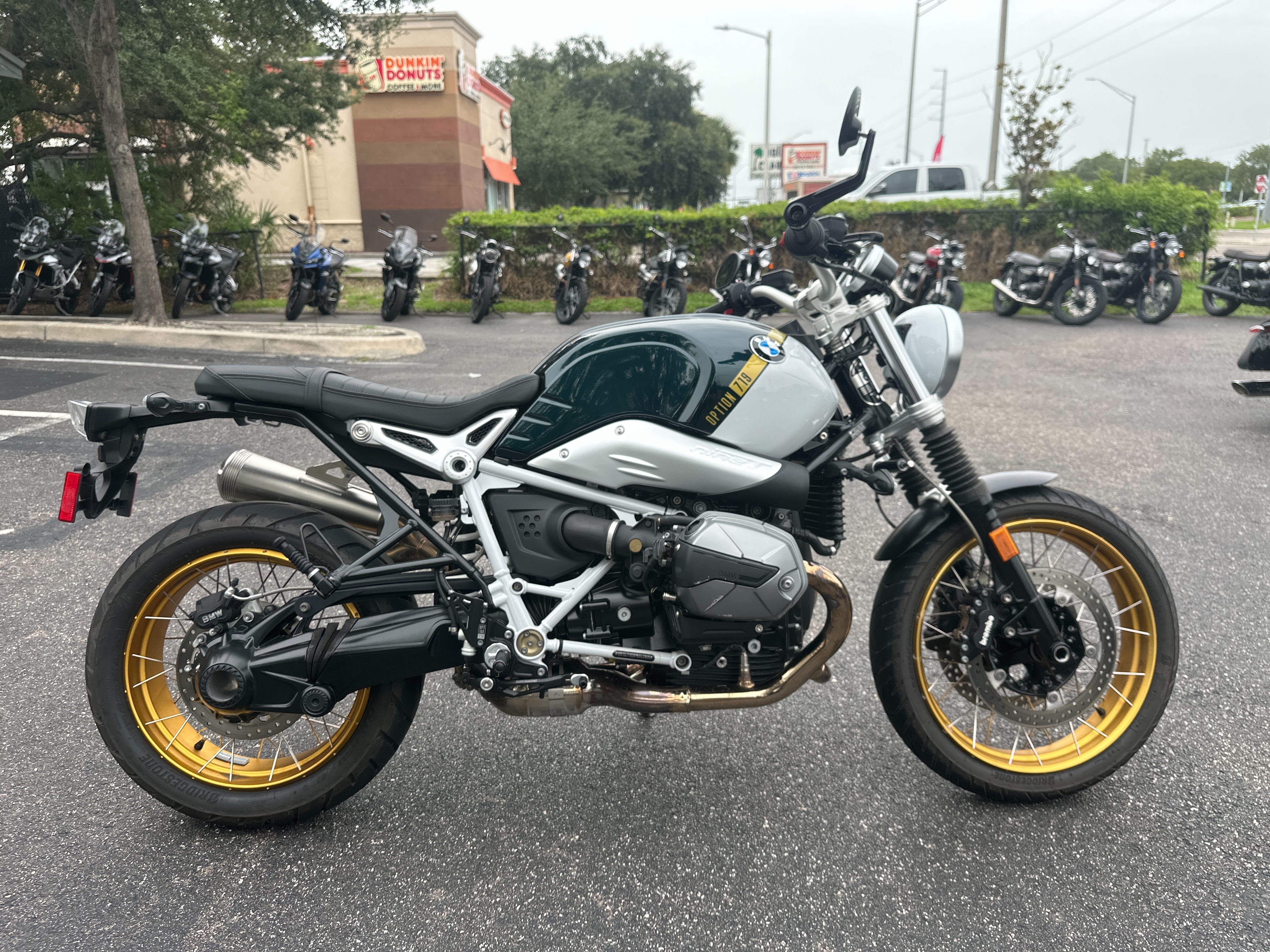 2023 BMW R nineT Scrambler at Tampa Triumph, Tampa, FL 33614