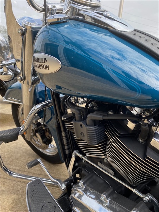 2021 Harley-Davidson Cruiser Heritage Classic at Shreveport Cycles