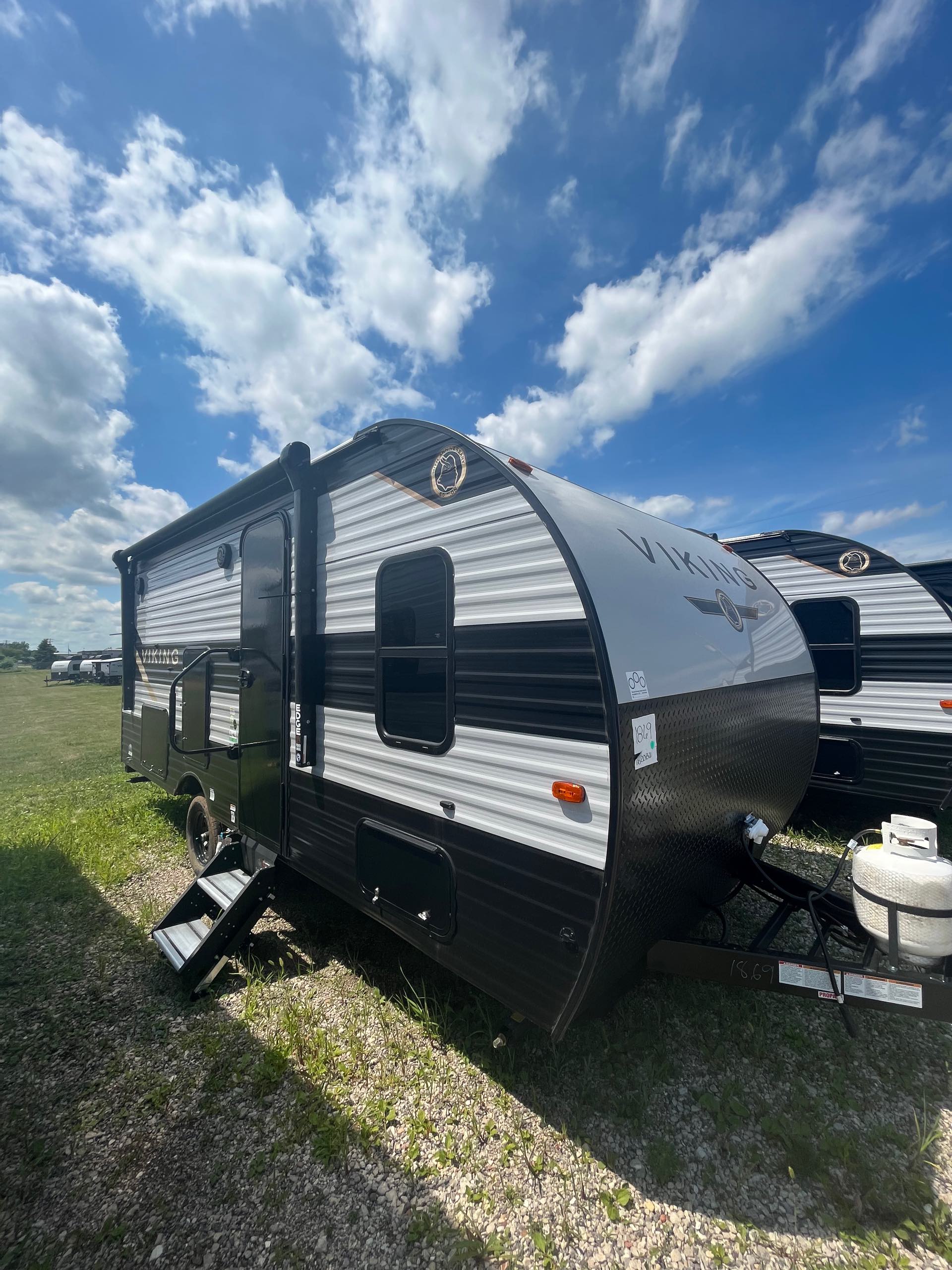 2022 Coachmen Viking Ultra-Lite (Single Axle) 182DBU at Prosser's Premium RV Outlet