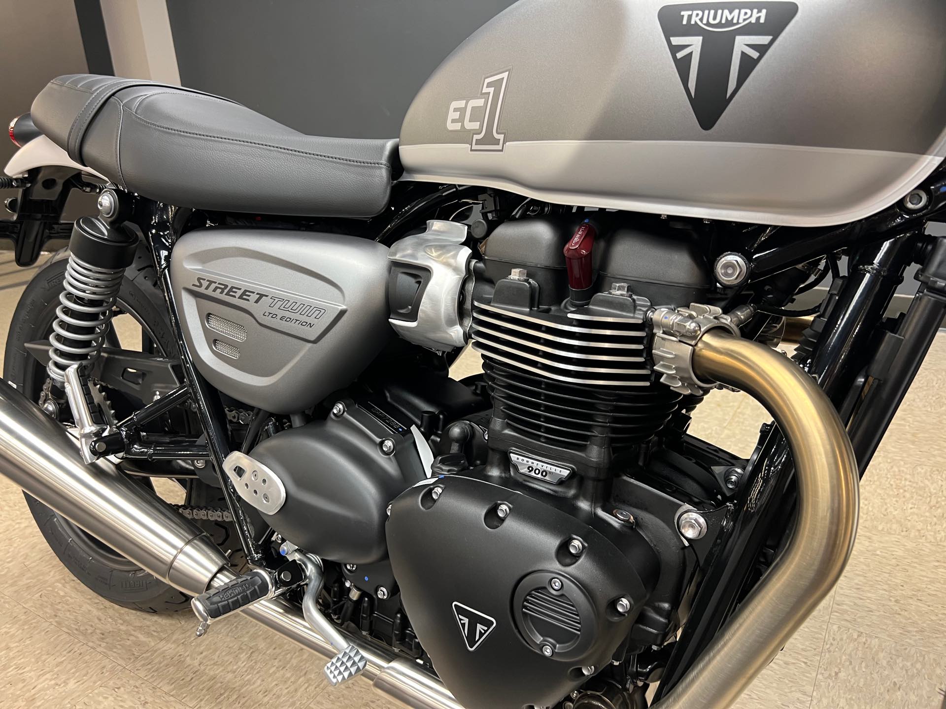 2022 Triumph Street Twin EC1 at Sloans Motorcycle ATV, Murfreesboro, TN, 37129