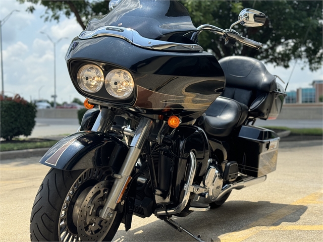 2013 Harley-Davidson Road Glide Ultra at Lucky Penny Cycles