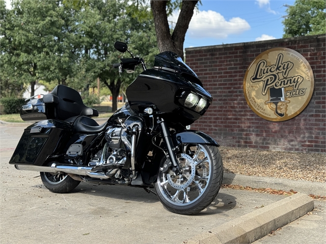 2017 Harley-Davidson Road Glide Special at Lucky Penny Cycles