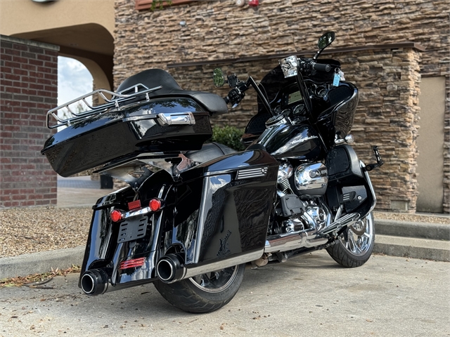 2017 Harley-Davidson Road Glide Special at Lucky Penny Cycles