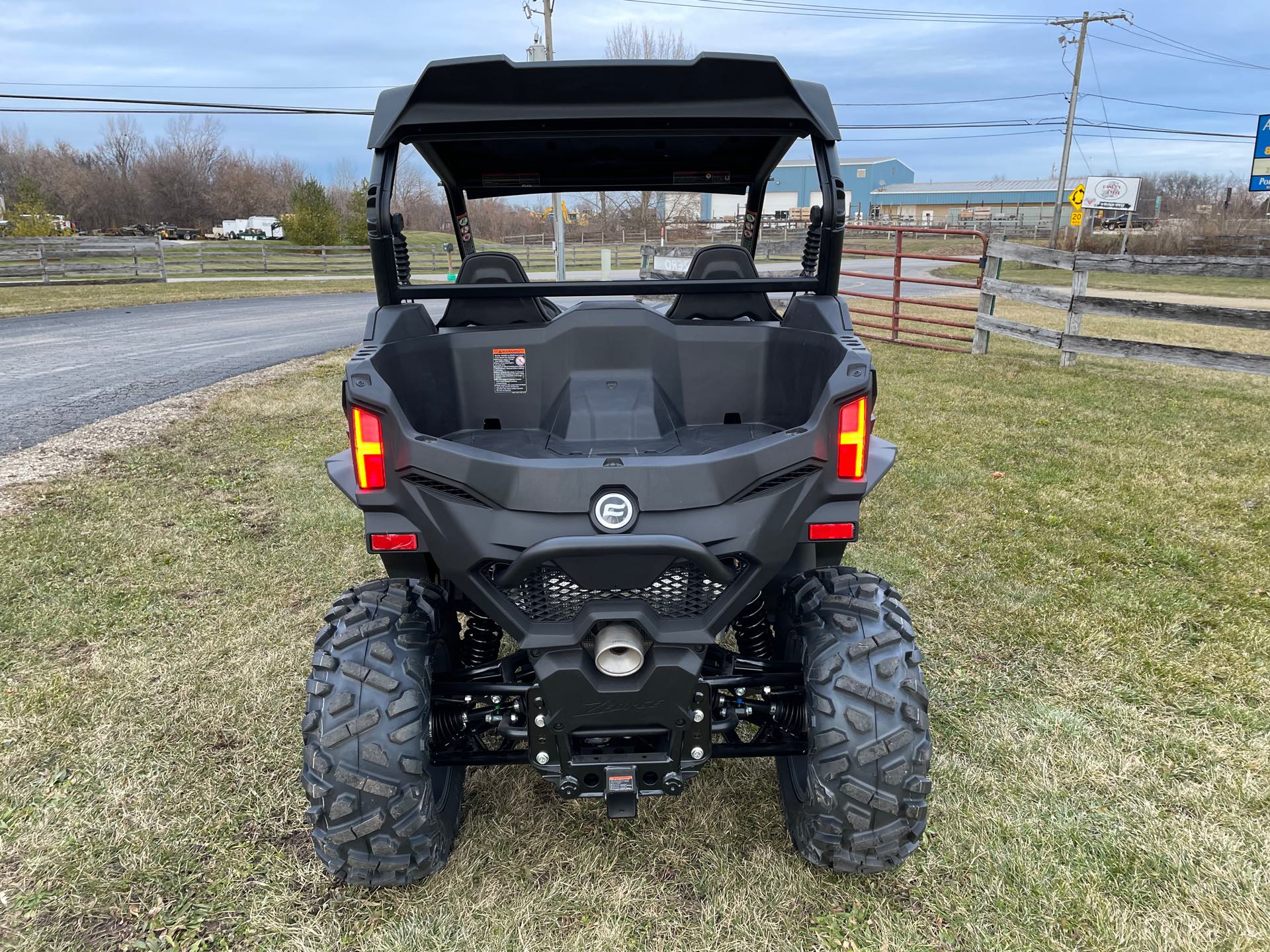 2023 CFMOTO ZFORCE 800 Trail at Randy's Cycle