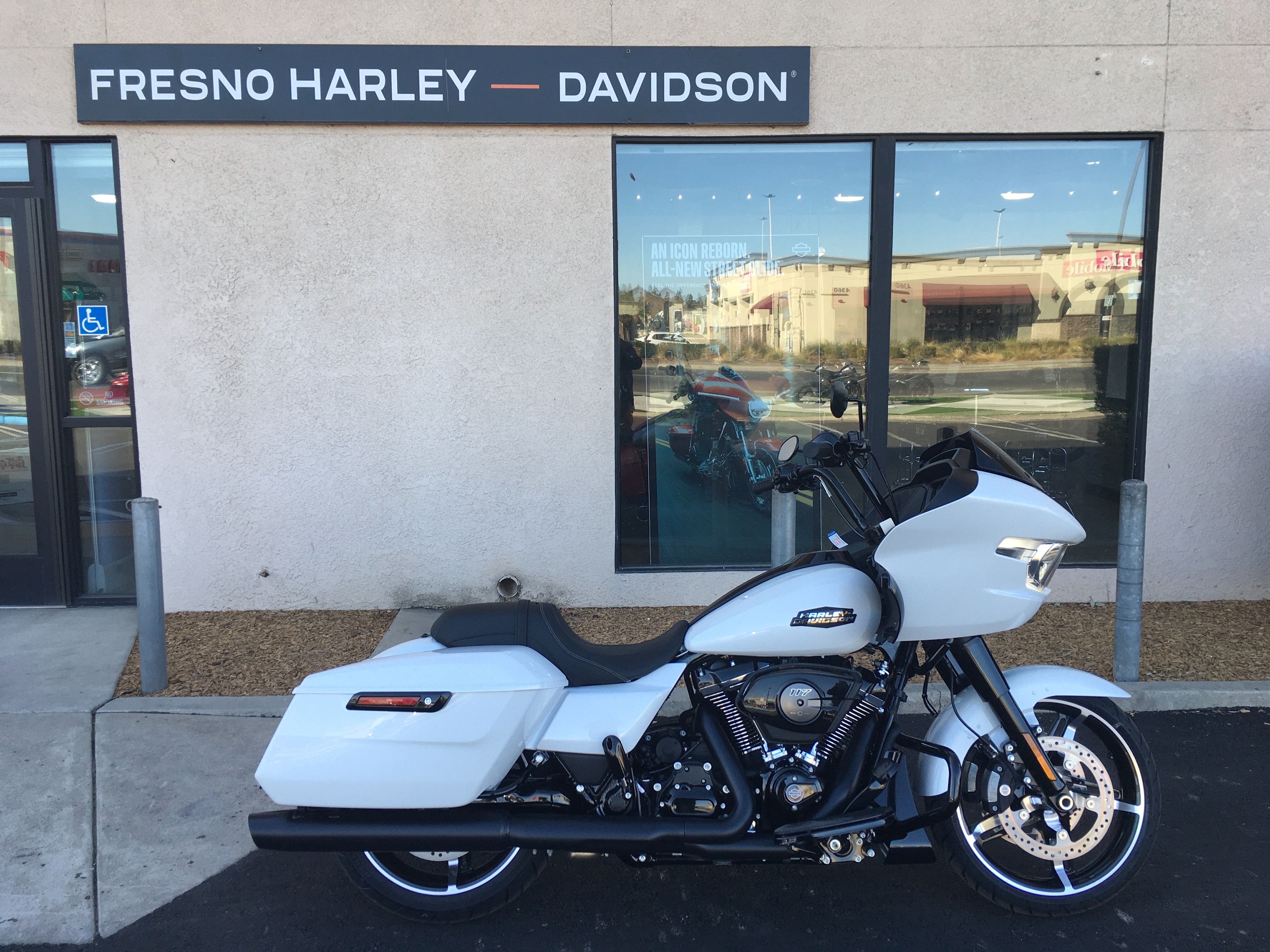 2024 Harley-Davidson Road Glide Base at Fresno Harley-Davidson