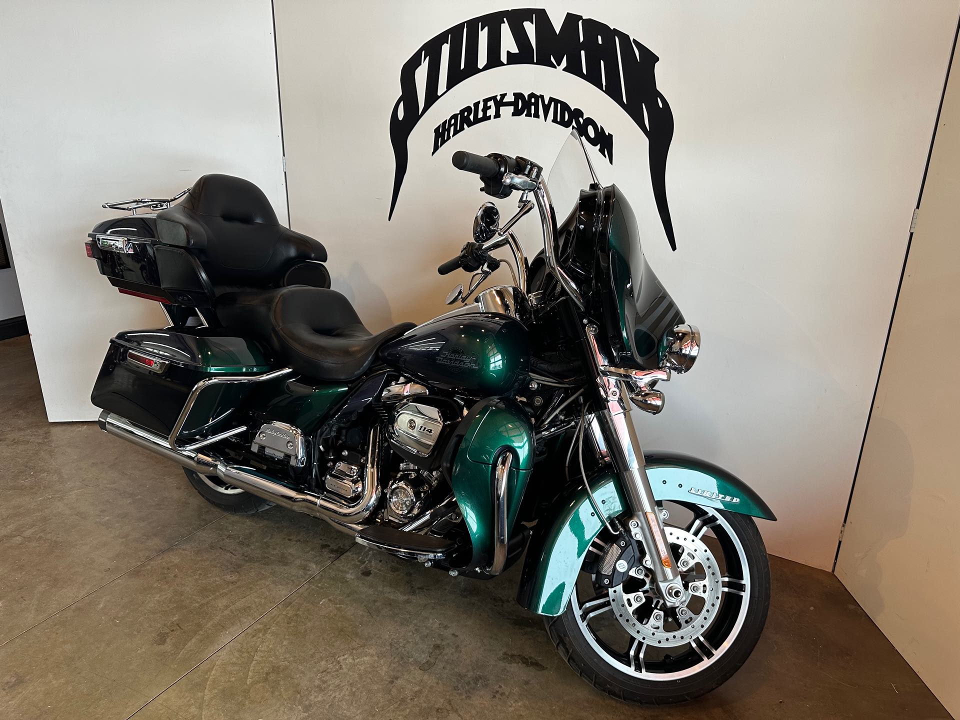 2021 Harley-Davidson FLHTK at Stutsman Harley-Davidson