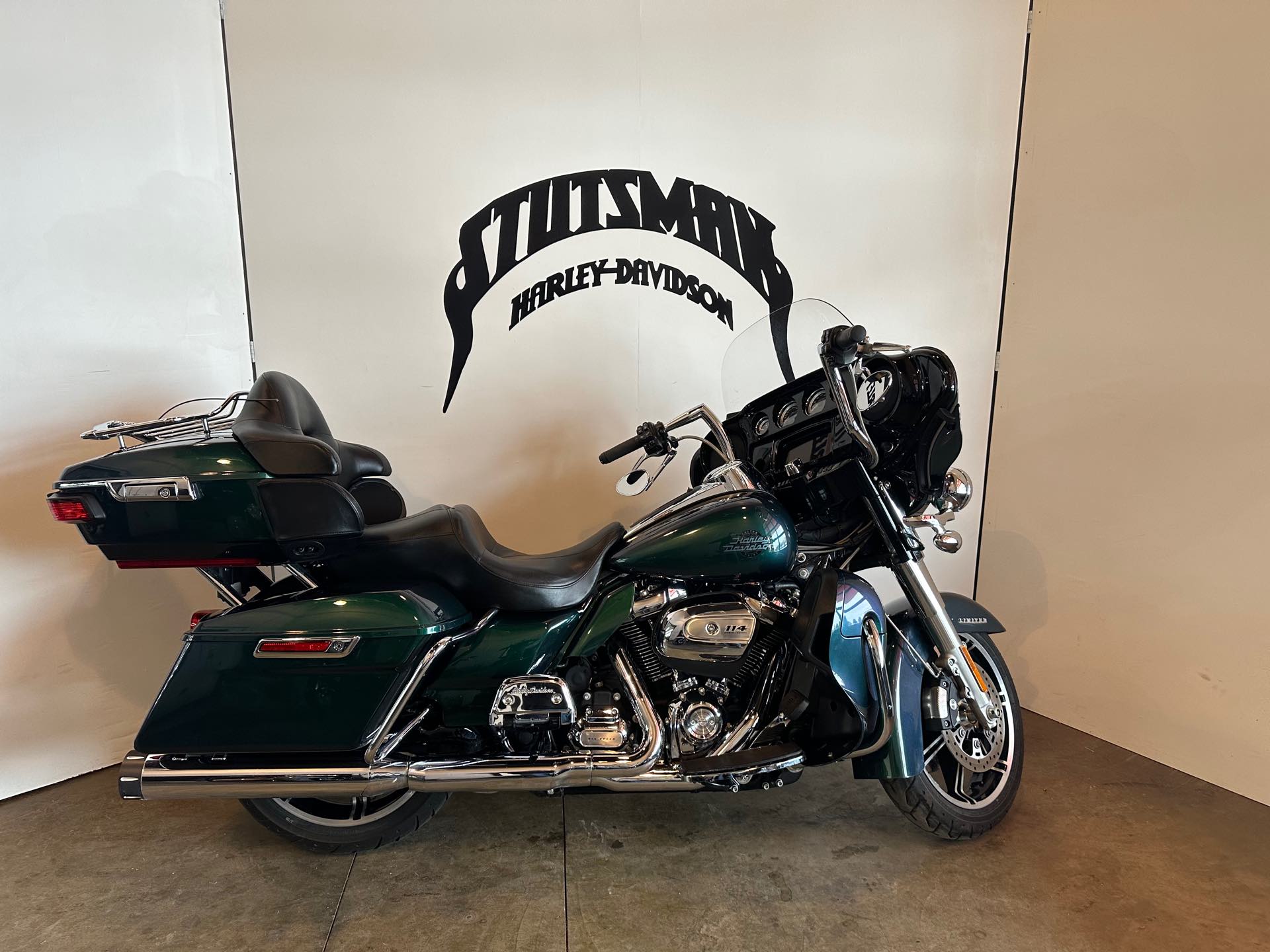 2021 Harley-Davidson FLHTK at Stutsman Harley-Davidson