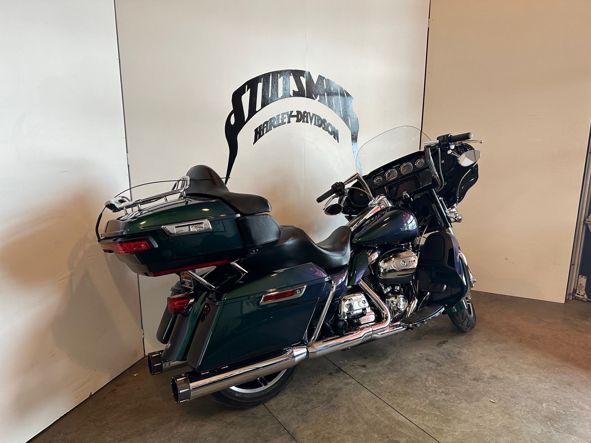 2021 Harley-Davidson FLHTK at Stutsman Harley-Davidson