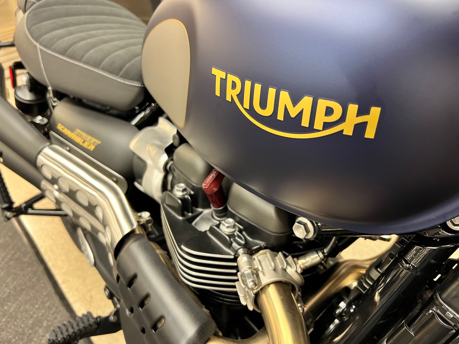 2022 Triumph Street Scrambler Gold Line at Sloans Motorcycle ATV, Murfreesboro, TN, 37129