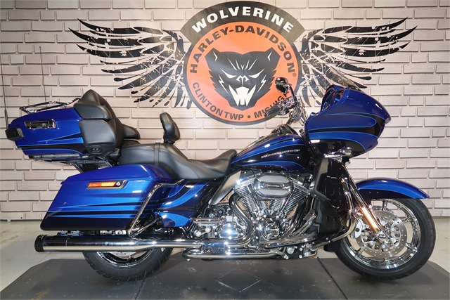 2015 Harley-Davidson Road Glide CVO Ultra at Wolverine Harley-Davidson