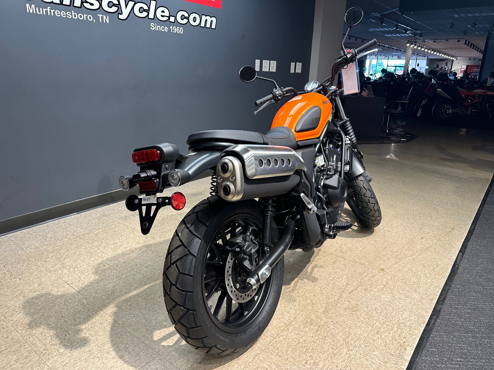 2024 Honda SCL 500 at Sloans Motorcycle ATV, Murfreesboro, TN, 37129