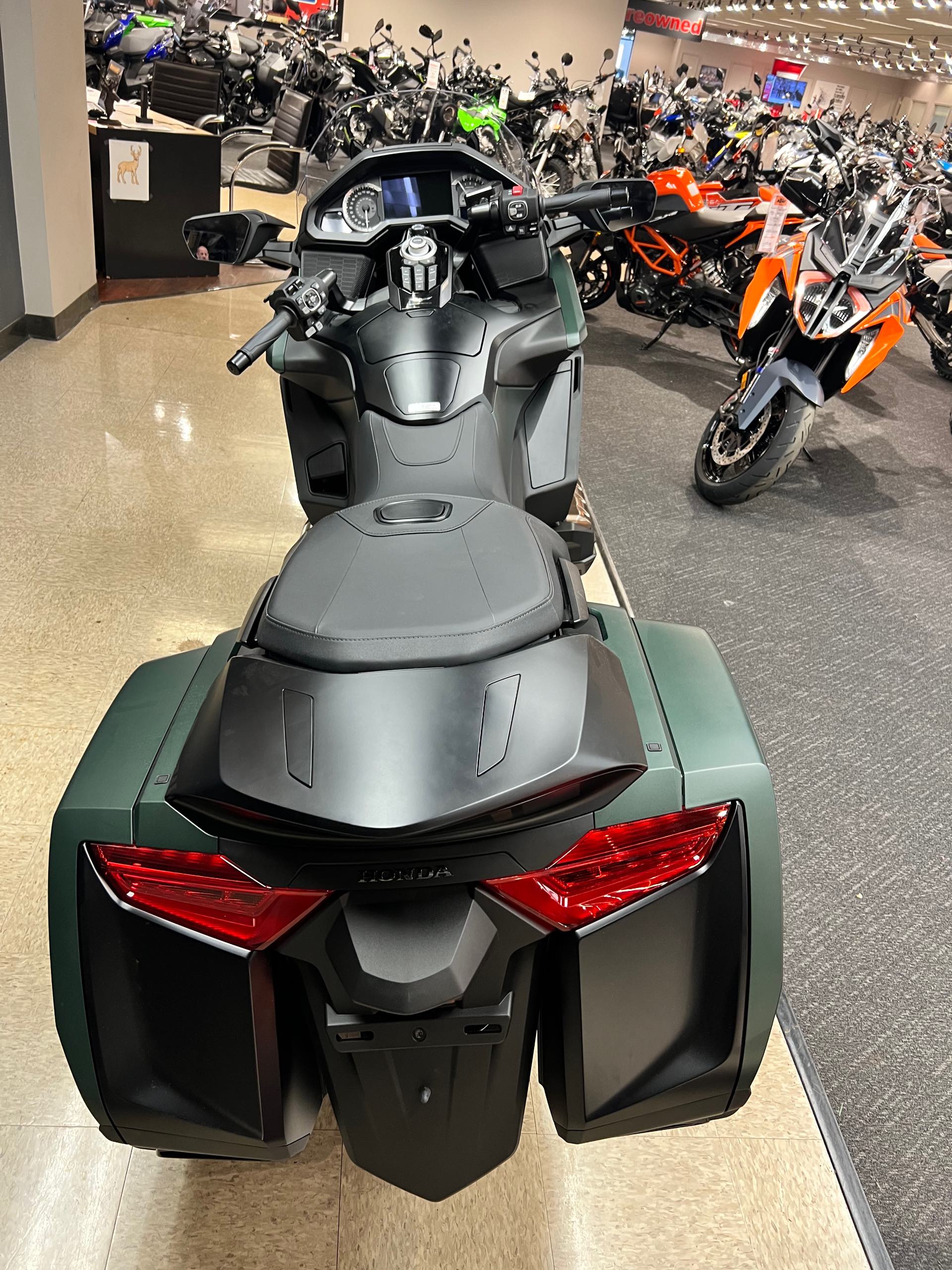 2024 Honda Gold Wing Automatic DCT at Sloans Motorcycle ATV, Murfreesboro, TN, 37129