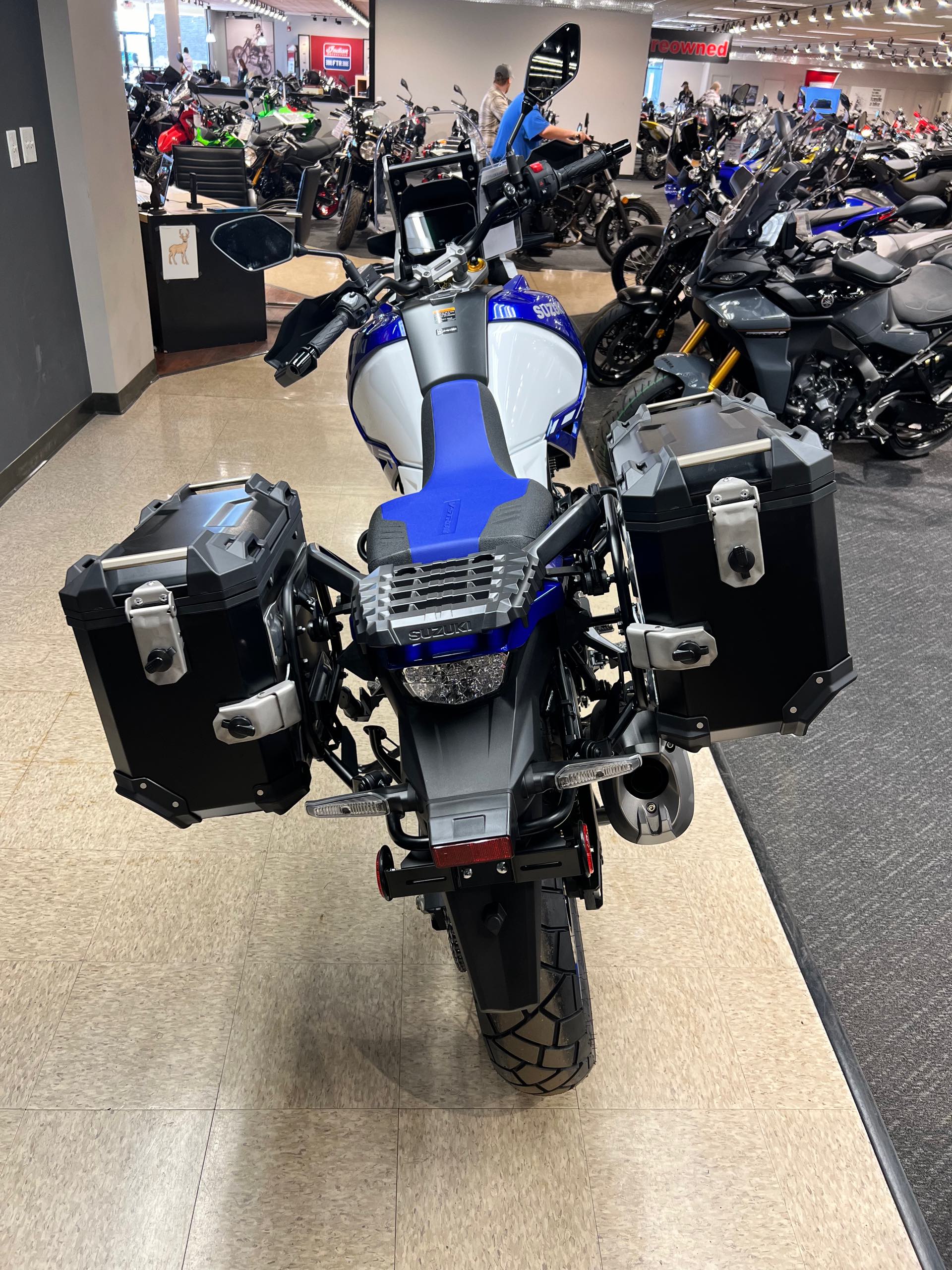 2024 Suzuki V-Strom 1050DE Adventure at Sloans Motorcycle ATV, Murfreesboro, TN, 37129