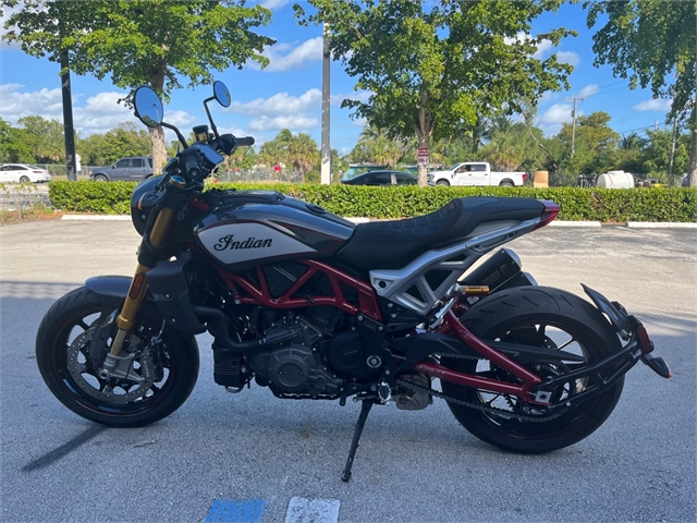 2022 Indian FTR R Carbon at Fort Lauderdale