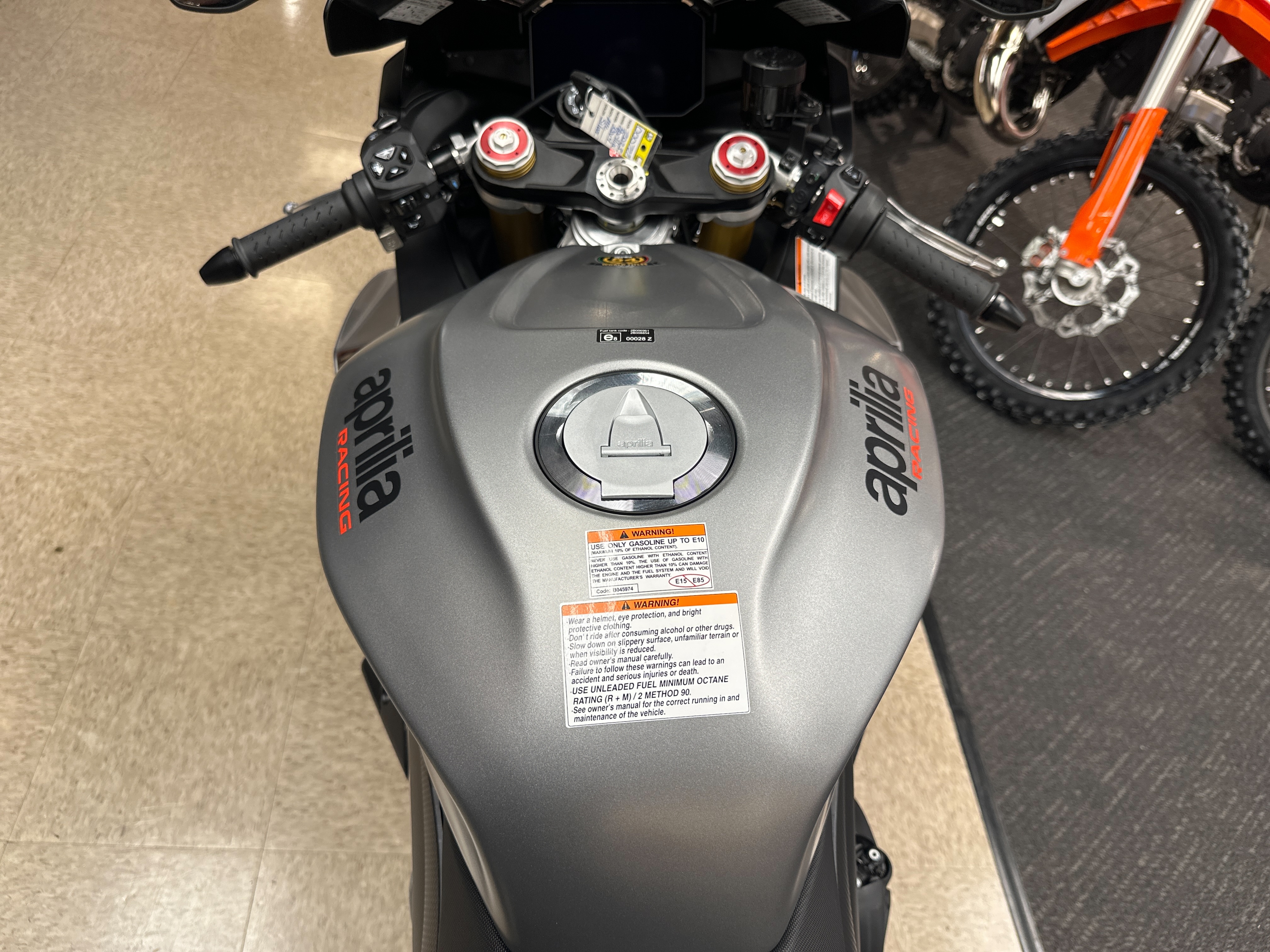 2023 Aprilia RSV4 1100 at Sloans Motorcycle ATV, Murfreesboro, TN, 37129