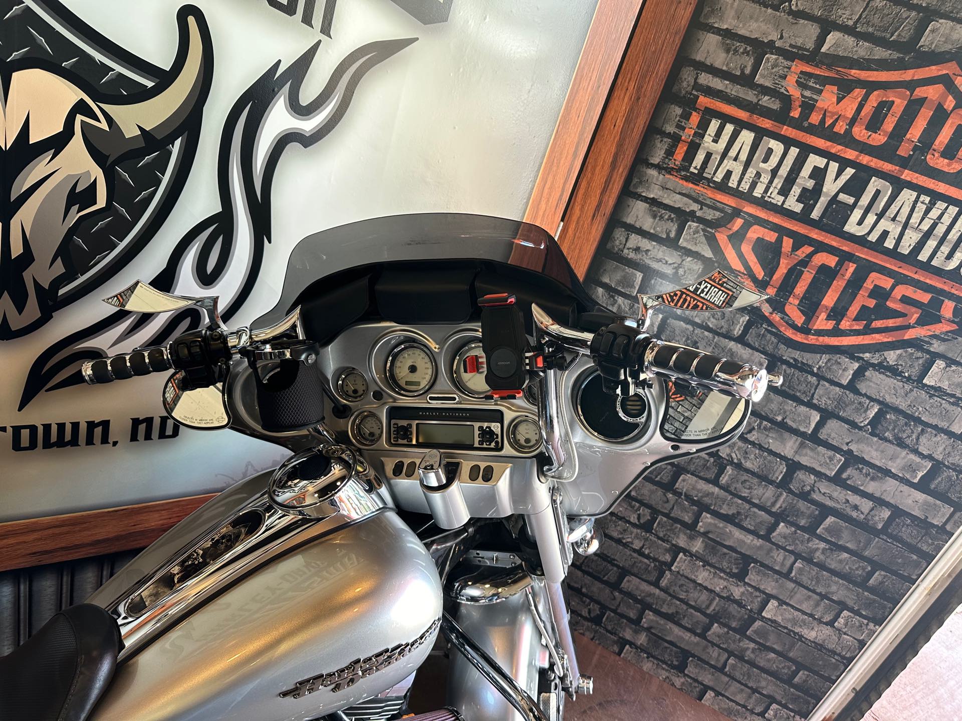 2008 Harley-Davidson Street Glide Base at Stutsman Harley-Davidson