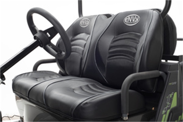The Deluxe Seating features bolstered seats that create a more comfortable ride preventing rider fatigue and also provide a stylish look to the unit that helps catch the attention of neighbors, letting you ride with envy.