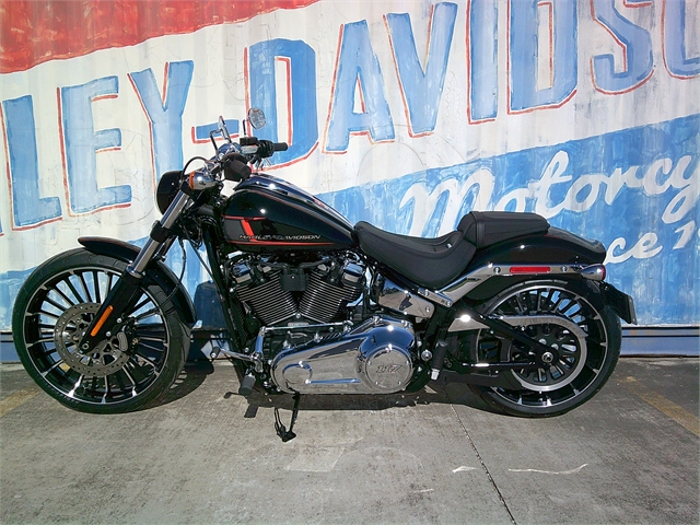 2024 Harley-Davidson Softail Breakout at Gruene Harley-Davidson