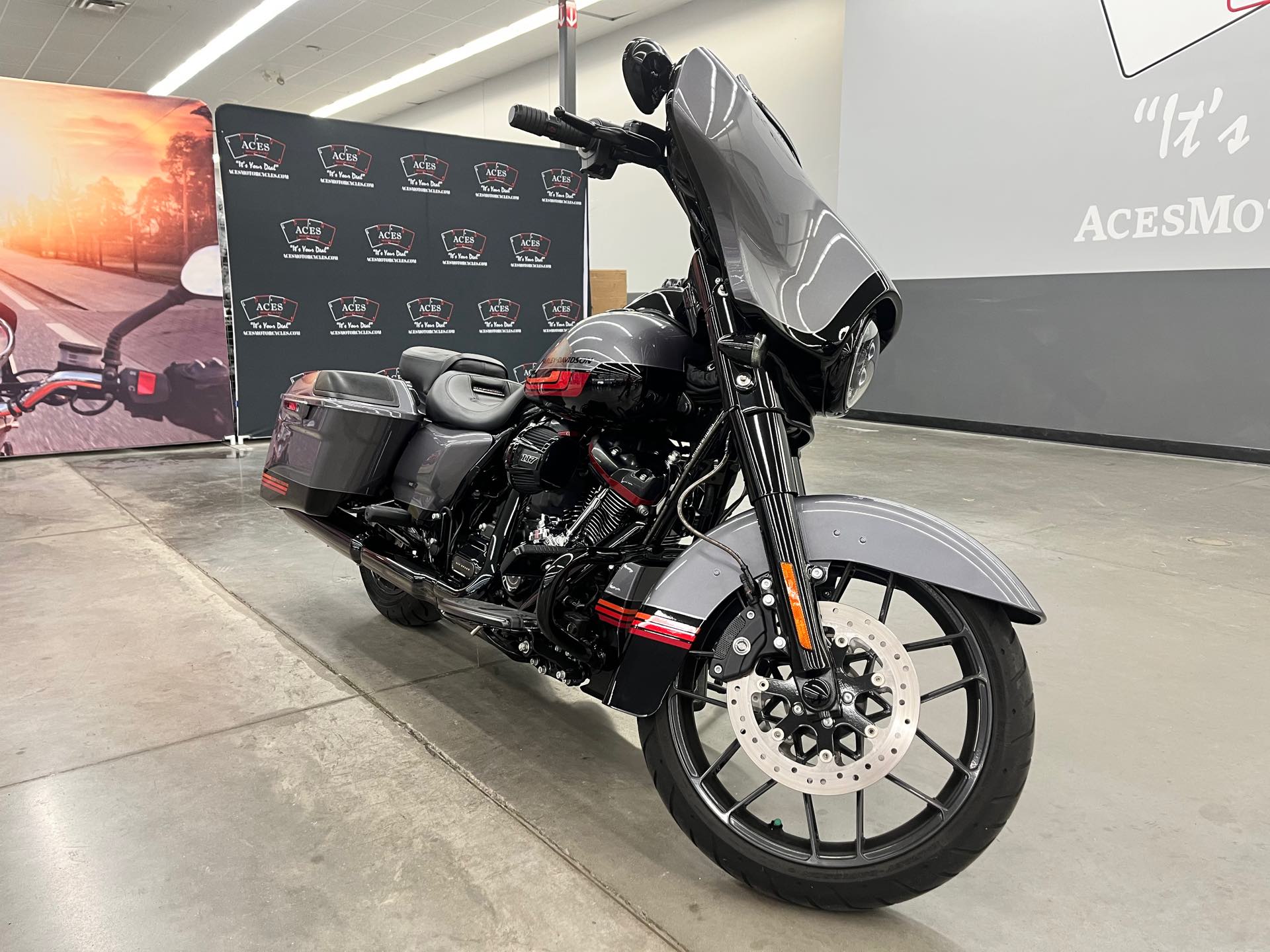 2020 Harley-Davidson CVO CVO Street Glide at Aces Motorcycles - Denver