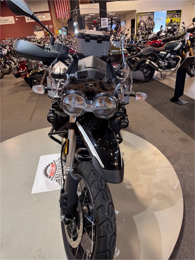2022 Moto Guzzi V85 TT Guardia dOnore E5 at Martin Moto