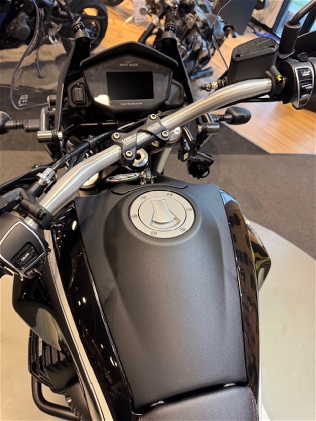 2022 Moto Guzzi V85 TT Guardia dOnore E5 at Martin Moto