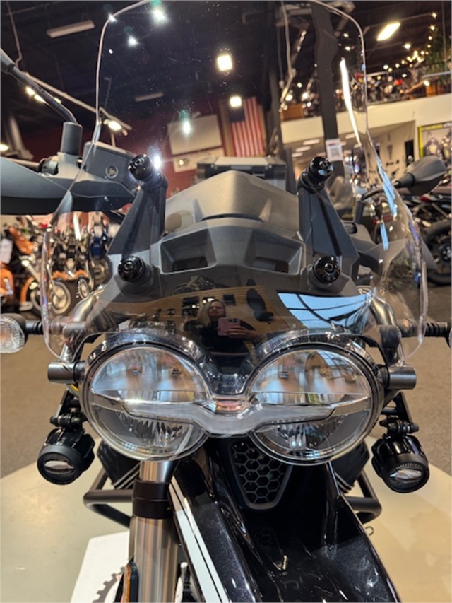 2022 Moto Guzzi V85 TT Guardia dOnore E5 at Martin Moto