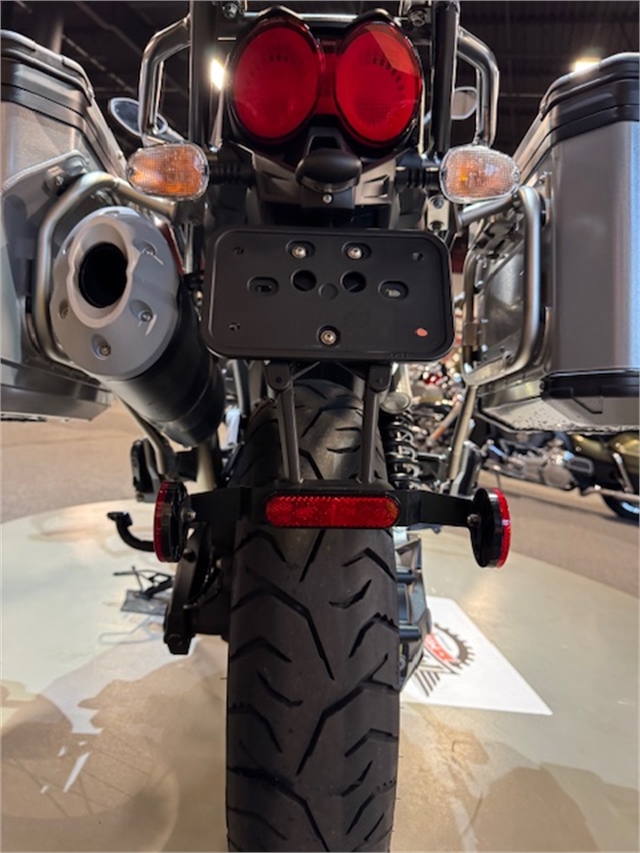 2022 Moto Guzzi V85 TT Guardia dOnore E5 at Martin Moto