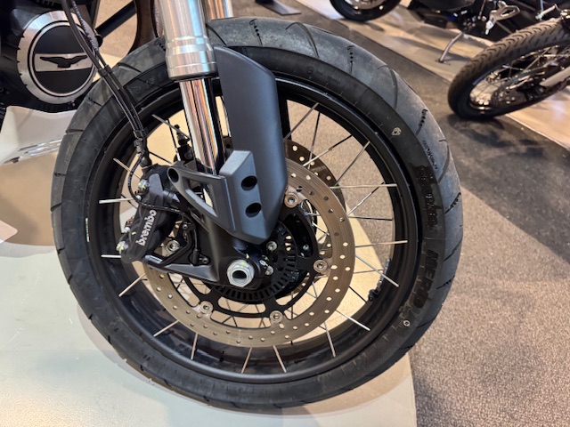 2022 Moto Guzzi V85 TT Guardia dOnore E5 at Martin Moto