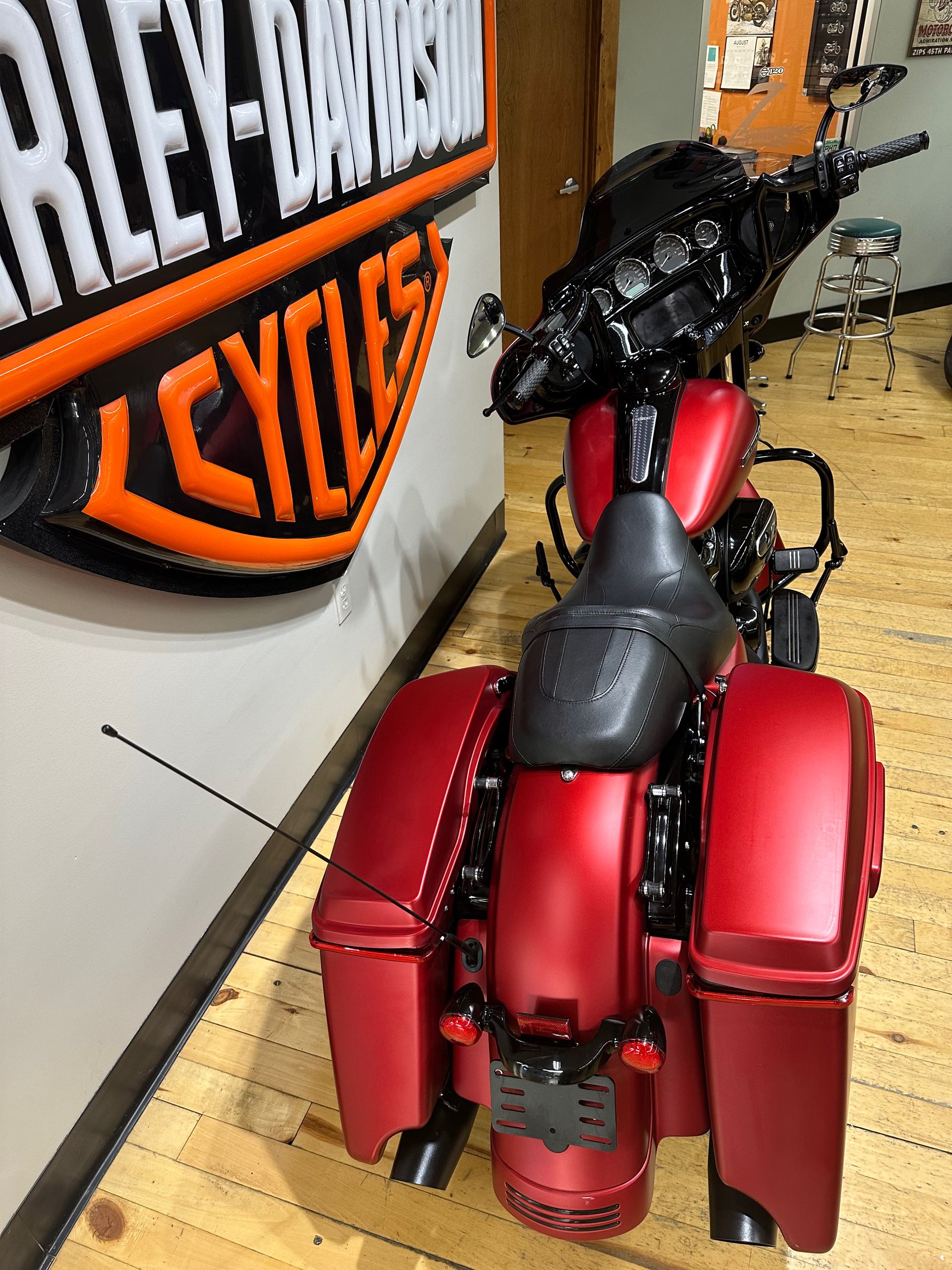 2019 Harley-Davidson Street Glide Special at Zips 45th Parallel Harley-Davidson