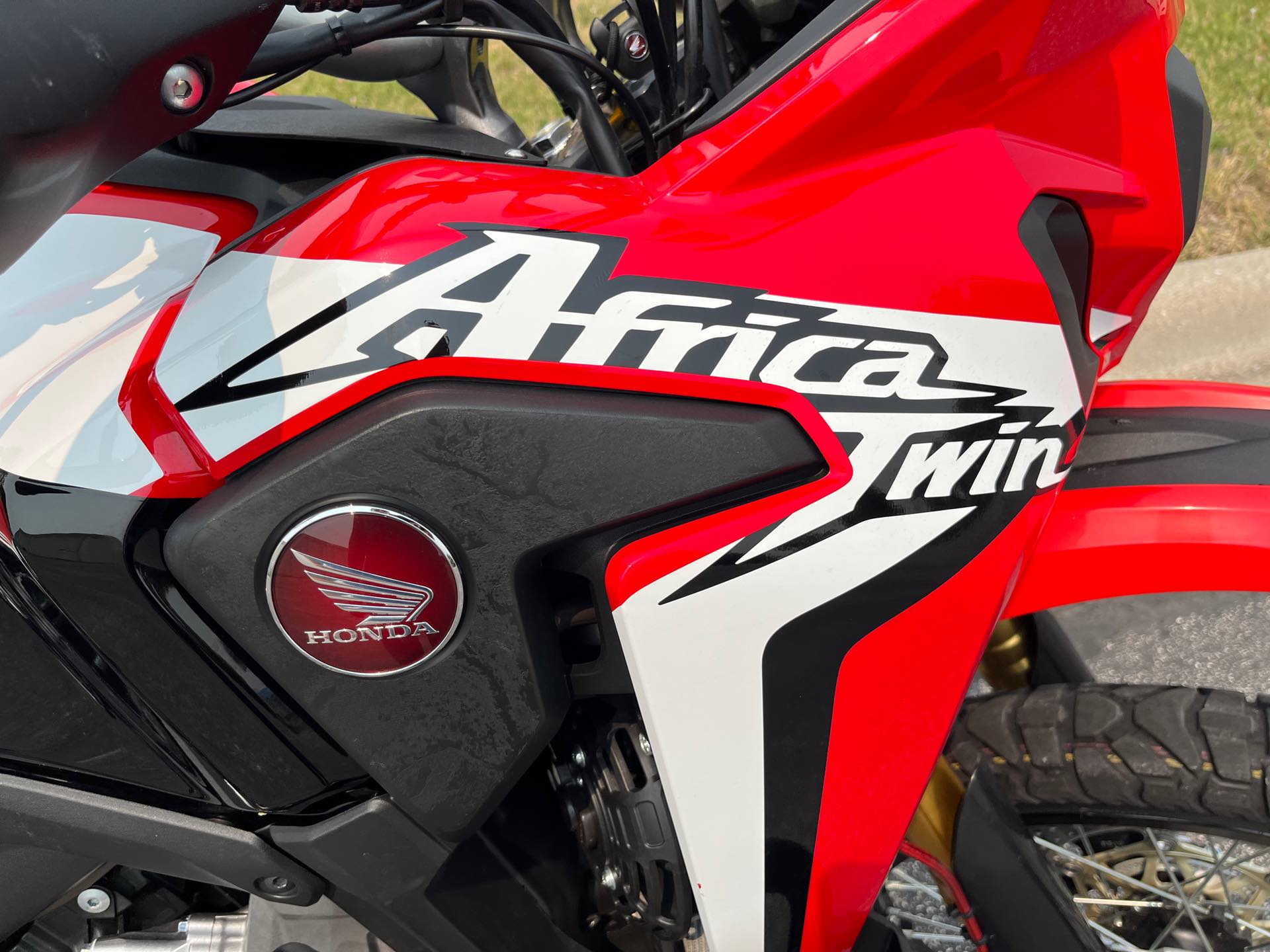 2016 Honda Africa Twin DCT ABS at Mount Rushmore Motorsports