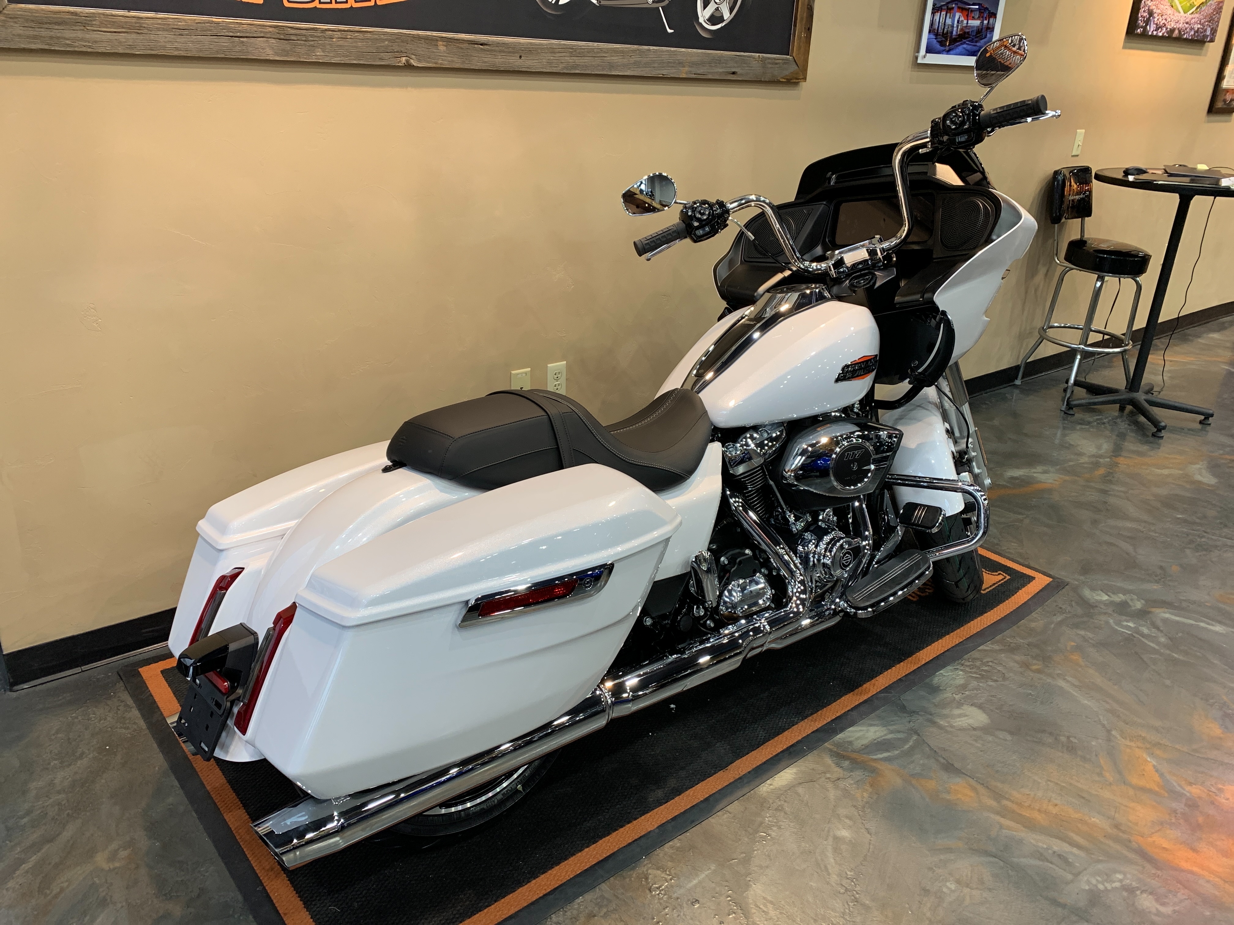 2024 Harley-Davidson Road Glide Base at Vandervest Harley-Davidson, Green Bay, WI 54303