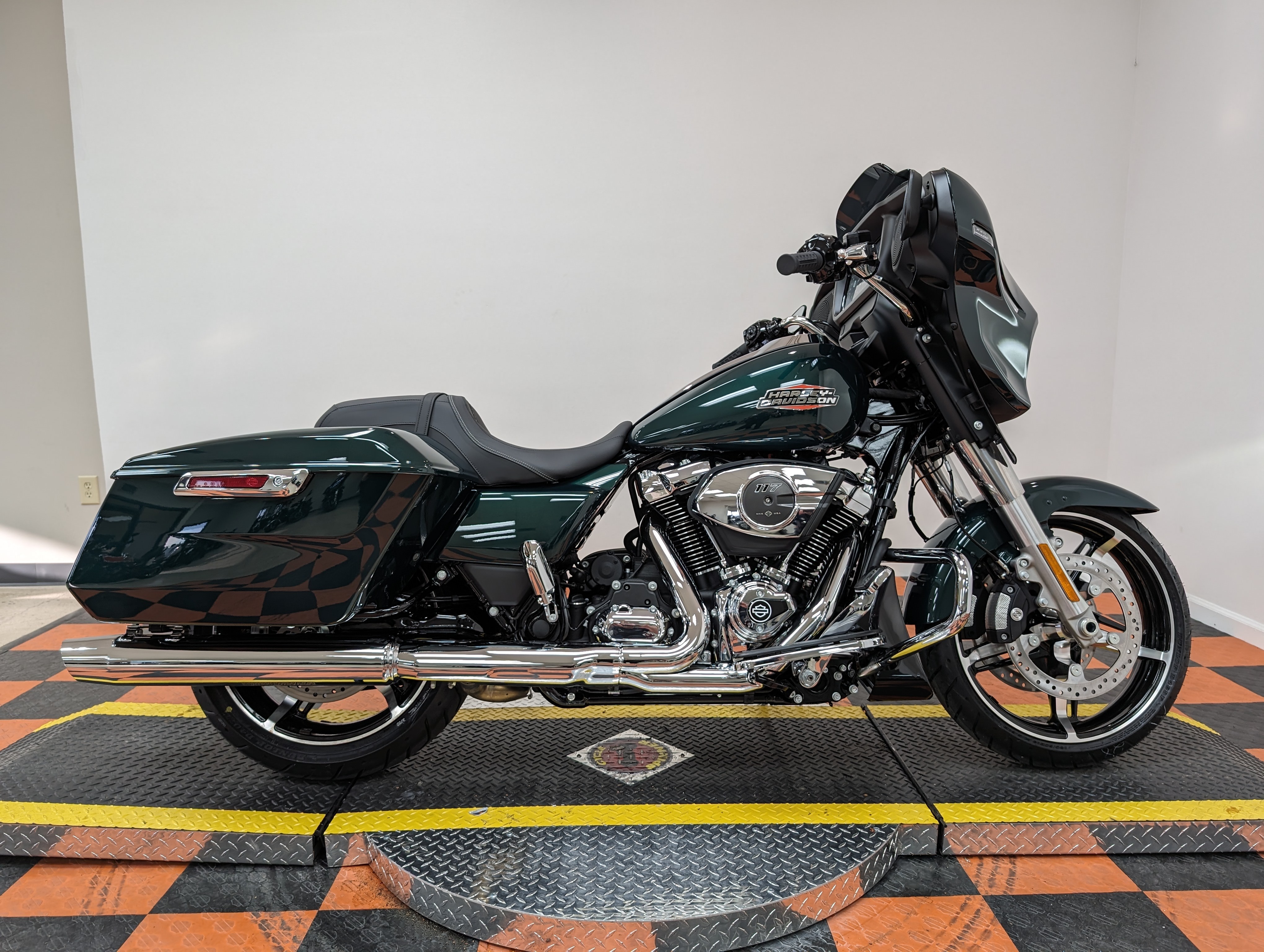 2024 Harley-Davidson Street Glide Base at Harley-Davidson of Indianapolis